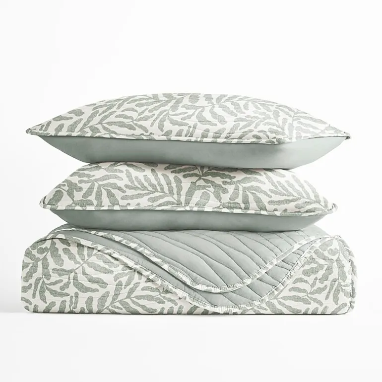 Casual Comfort Reversible Quilt Set