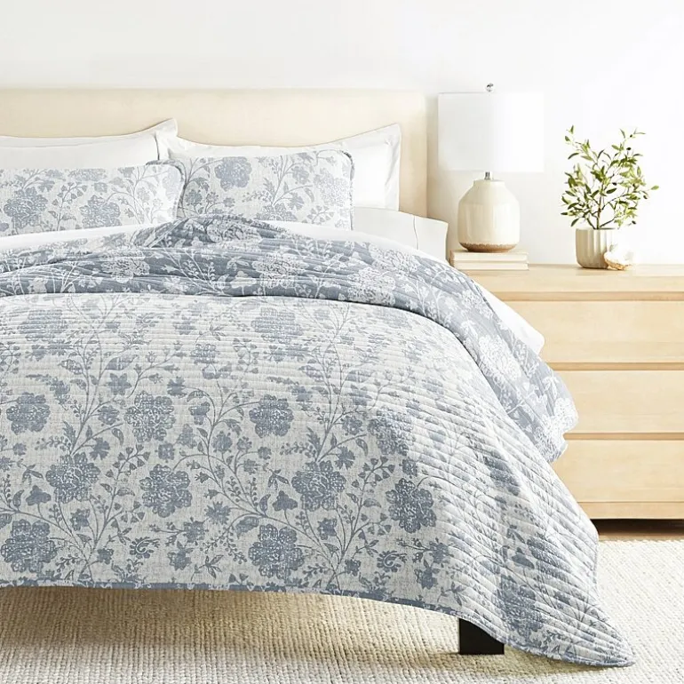 Casual Comfort Reversible Quilt Set