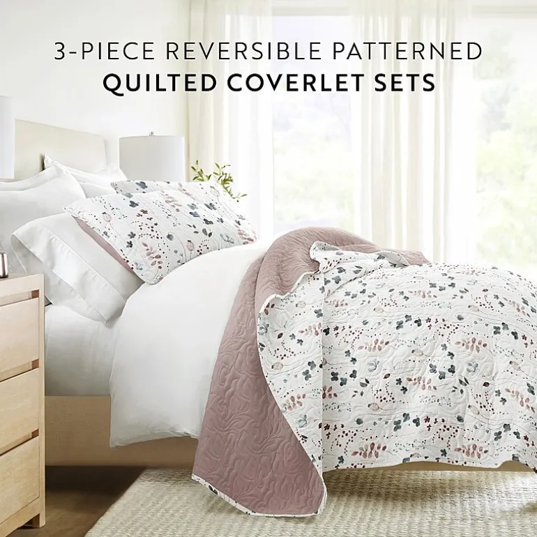 Casual Comfort Reversible Quilt Set