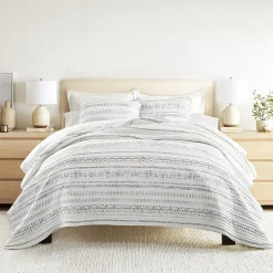 Casual Comfort Reversible Quilt Set