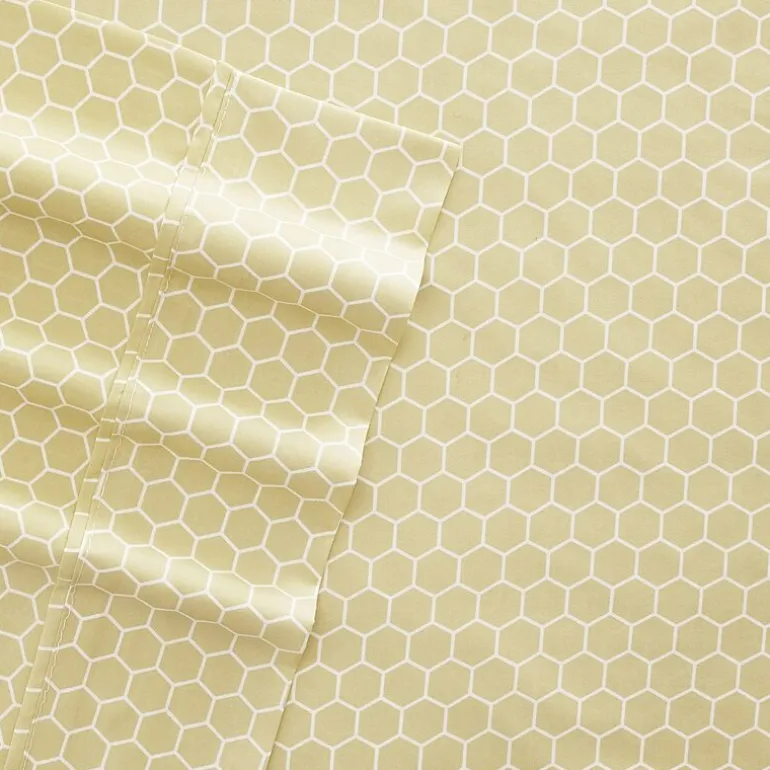 Casual Comfort Ultra Soft Honeycomb Pattern 4 Piece Bed Sheet Set