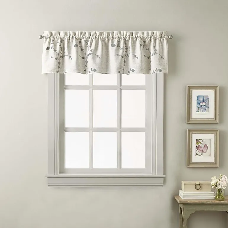 CHF Lynette Rod Pocket Tailored Valance