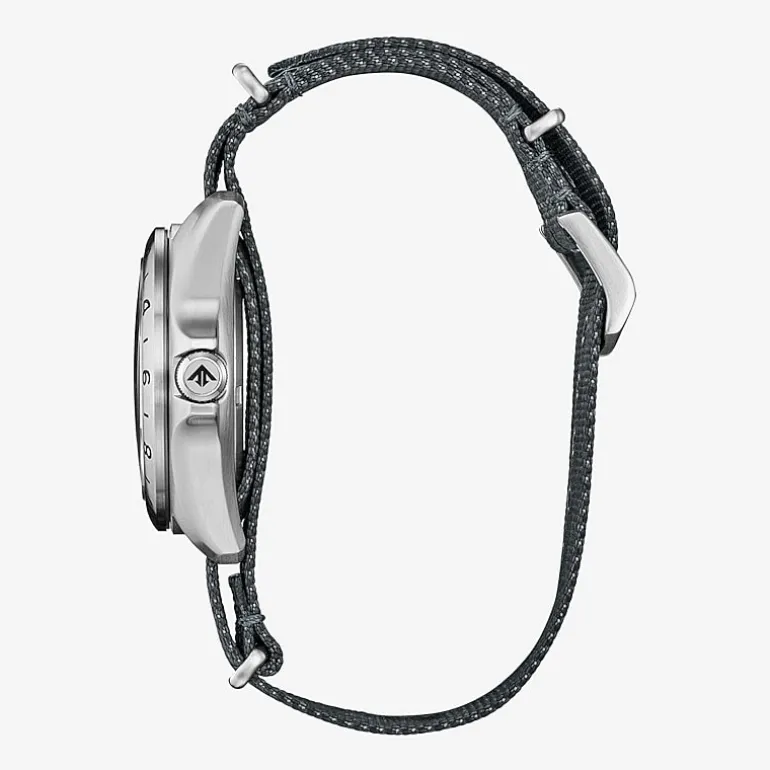 Citizen Land Mens Strap Watch Bj7150-09l
