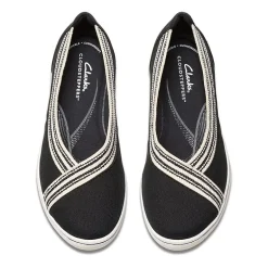 Clarks Cloudsteppers Breezesky Air Womens Round Slip-On Shoe