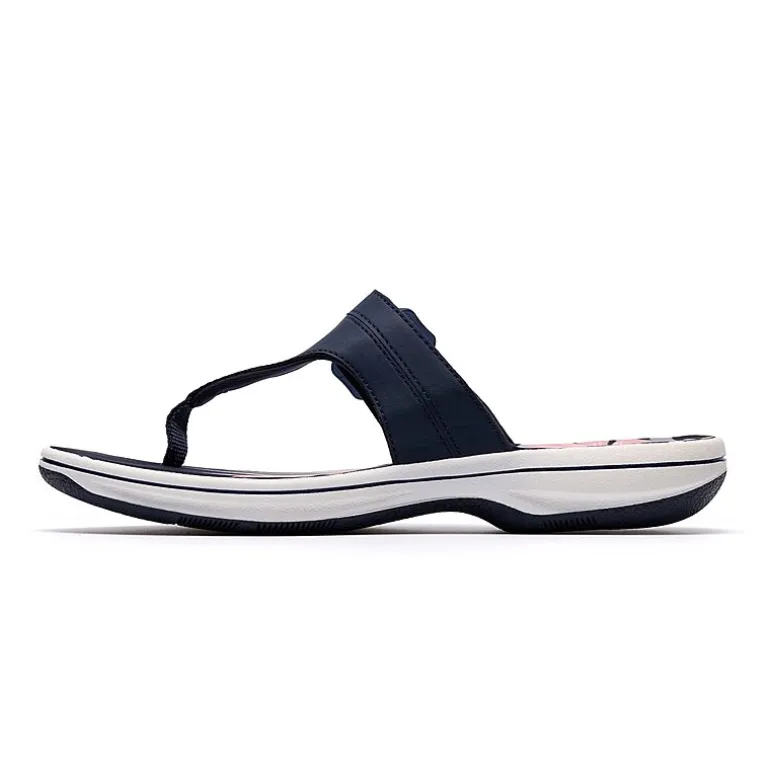 Clarks Cloudsteppers Womens Breeze Cove Flip-Flops