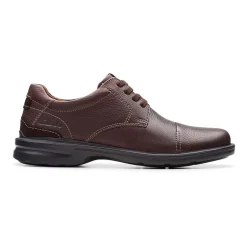 Clarks Gessler Mens Moc Closed Toe Oxford Shoes