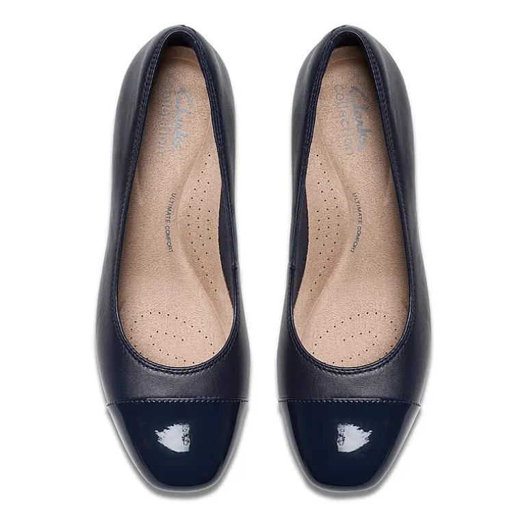 Clarks Iridessa May Womens Cap Closed Toe Block Heel Pumps
