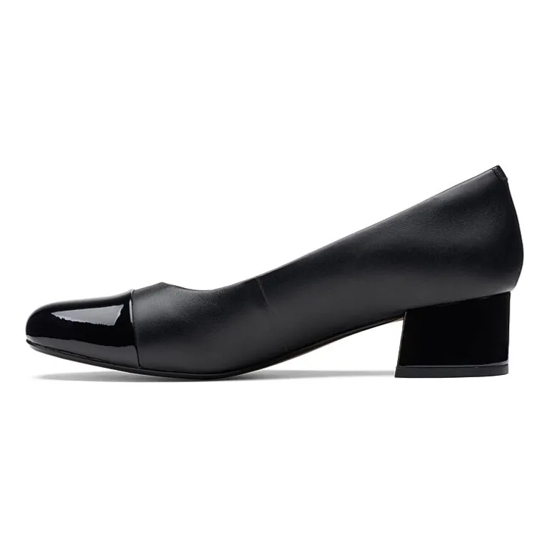 Clarks Marilyn Sara Womens Cap Closed Toe Flat Heel Pumps