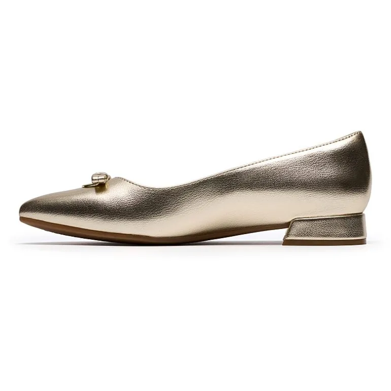 Clarks Natalyn Womens Pointed Closed Toe Ballet Flats