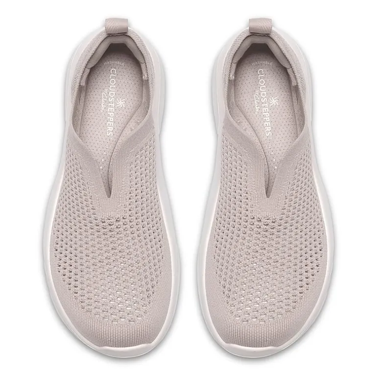 Clarks Solevana Knit Cloudsteppers Womens Round Slip-On Shoe