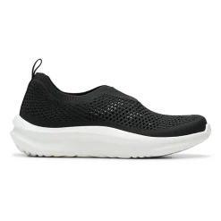 Clarks Solevana Knit Cloudsteppers Womens Round Slip-On Shoe