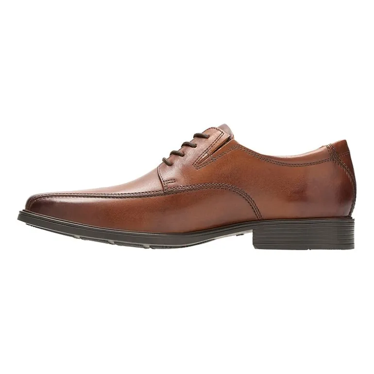 Clarks Tilden Walk Mens Round Oxford Shoes