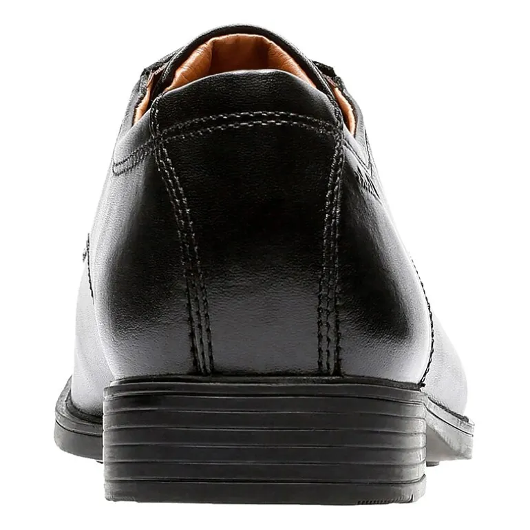 Clarks Tilden Walk Mens Round Oxford Shoes
