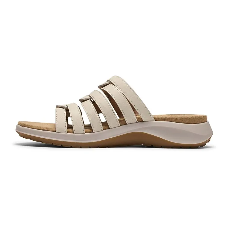 Clarks Womens Maelynn Flat Sandals