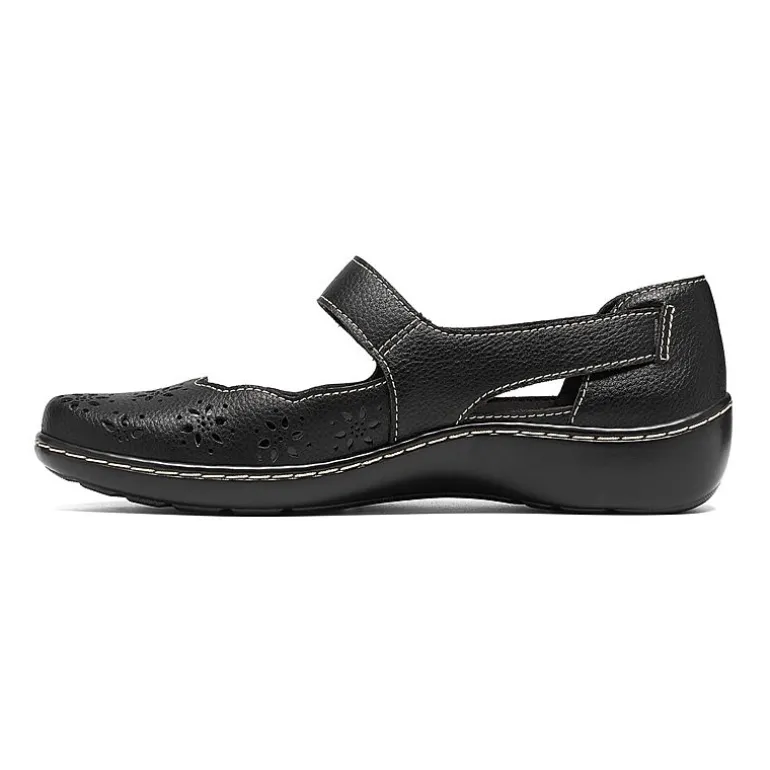 Clarks Womens Round Oxford Shoes