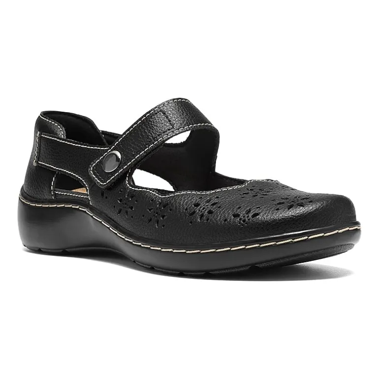 Clarks Womens Round Oxford Shoes