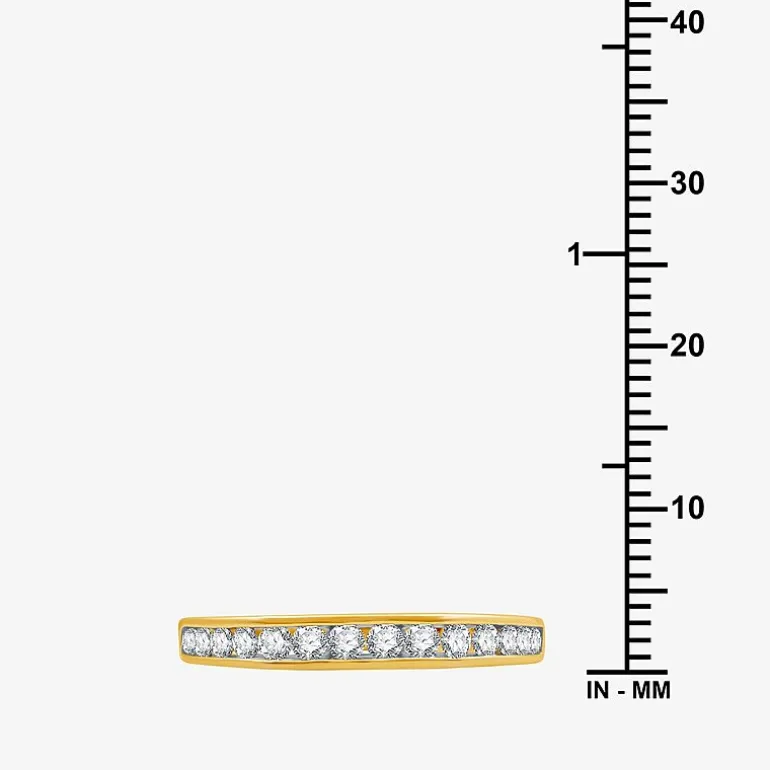 Classic Collection 1/2 CT.T.W. Natural Diamond 10K Gold Wedding Band