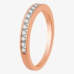 Classic Collection 1/4 CT.T.W. Natural Diamond 10K Gold Wedding Band