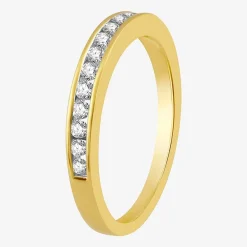 Classic Collection 1/4 CT.T.W. Natural Diamond 10K Gold Wedding Band