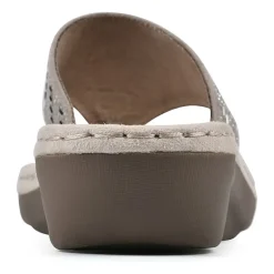 Cliffs by White Mountain Womens Cienna Slide Sandals