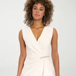 Clover And Sloane Womens V Neck Sleeveless Sheath Dress