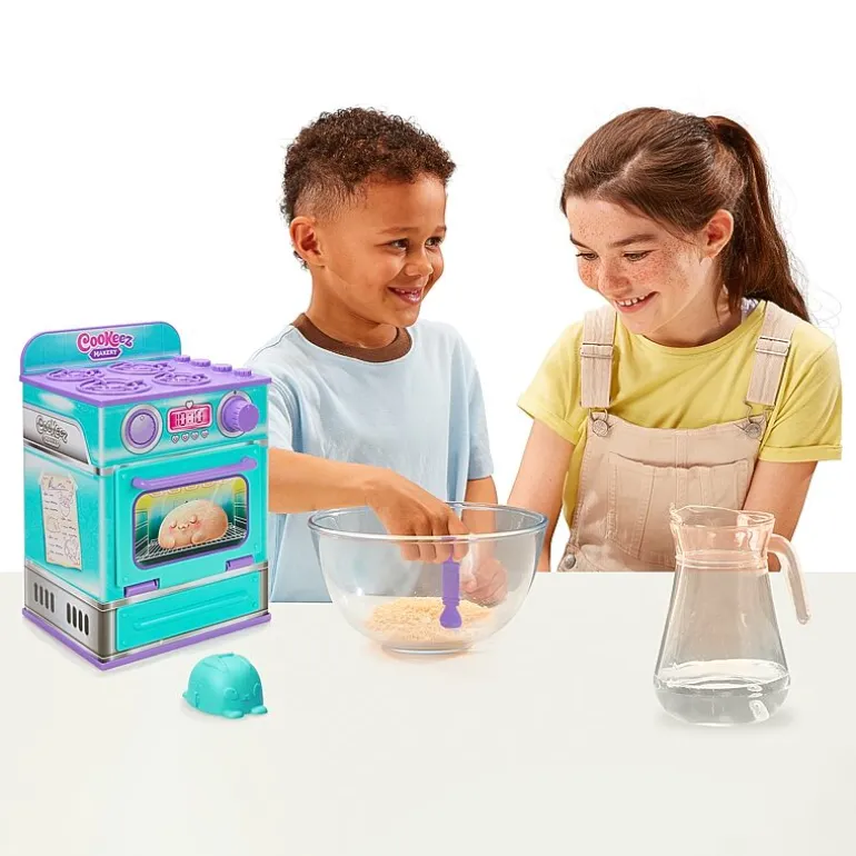 Cookeez Makery Bread Treatz Oven Playset