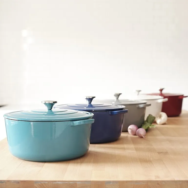 Cooks Cast Iron 3.5-qt. Dutch Oven with Lid