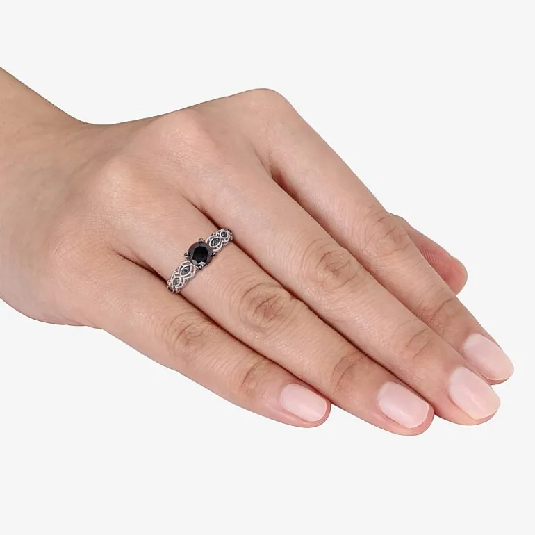 1 1/4 CT.T.W. Color-Enhanced Black Diamond Ring