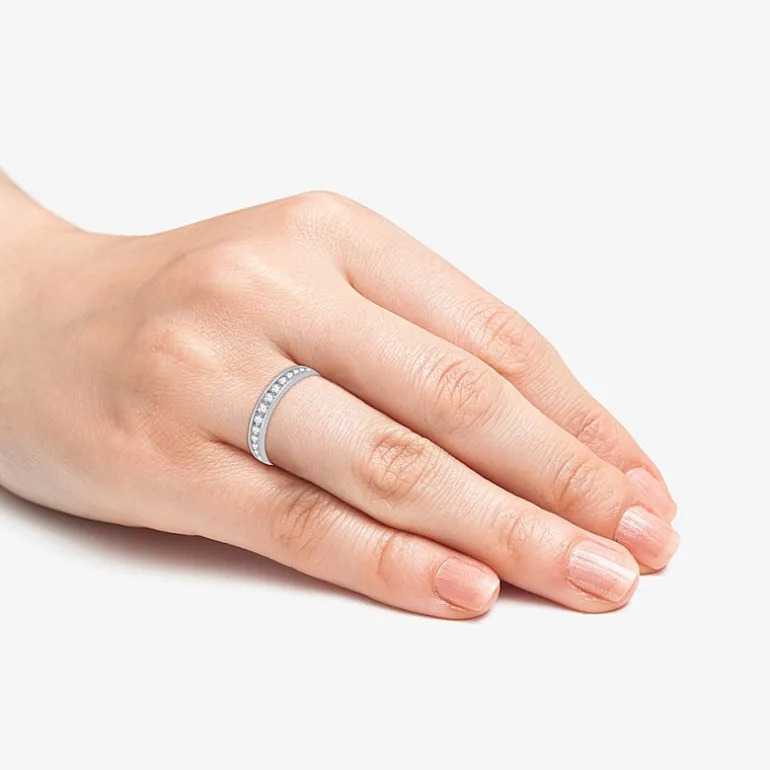 1/2 CT. T.W. Lab-Grown Diamond Wedding Band in 10K or 14K Gold
