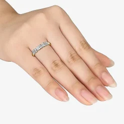 1/4 CT.T.W. Natural Diamond 10K Yellow Gold Anniversary Ring