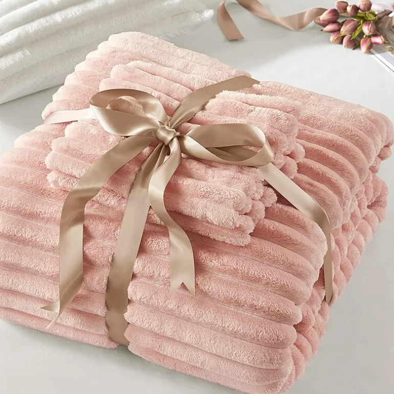 510 Design Avril Fluffy Ribbed Plush Midweight Comforter Set