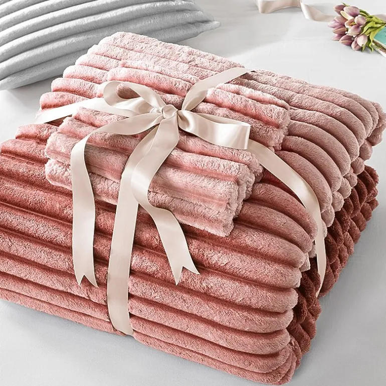 510 Design Avril Fluffy Ribbed Plush Midweight Comforter Set