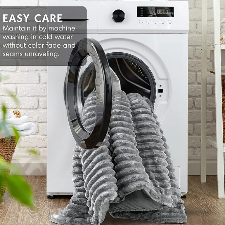 510 Design Avril Fluffy Ribbed Plush Midweight Comforter Set