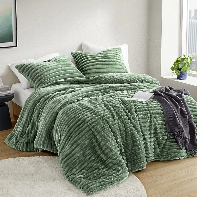 510 Design Avril Fluffy Ribbed Plush Midweight Comforter Set