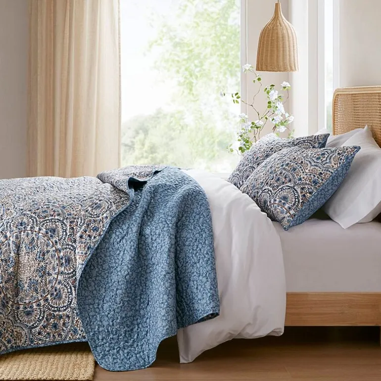 510 Design Valerie Boho Floral Reversible Quilt Set