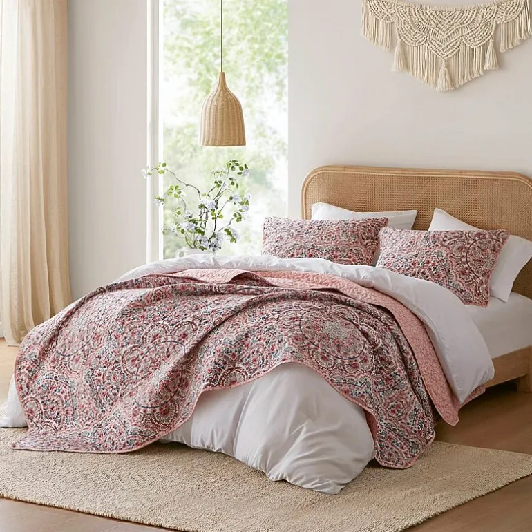 510 Design Valerie Boho Floral Reversible Quilt Set