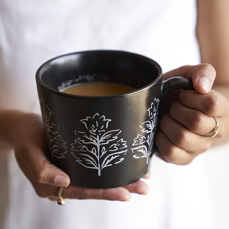 Distant Lands Black/White Stoneware Coffee Mug