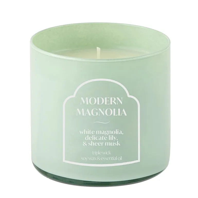 Distant Lands 14oz Modern Magnolia 3-Wick Scented Jar Candle