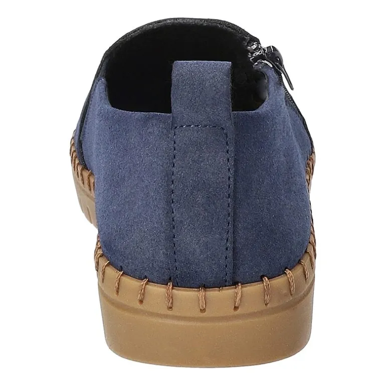 Easy Street Astoria Womens Round Closed Toe Slip-On Shoe