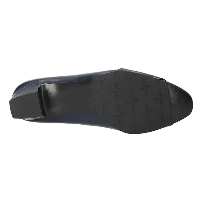 Easy Street Lyanna Womens Round Closed Toe Flat Heel Pumps