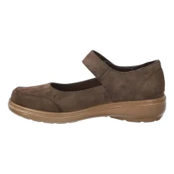 Easy Street Slater Womens Round Closed Toe Slip-On Shoe