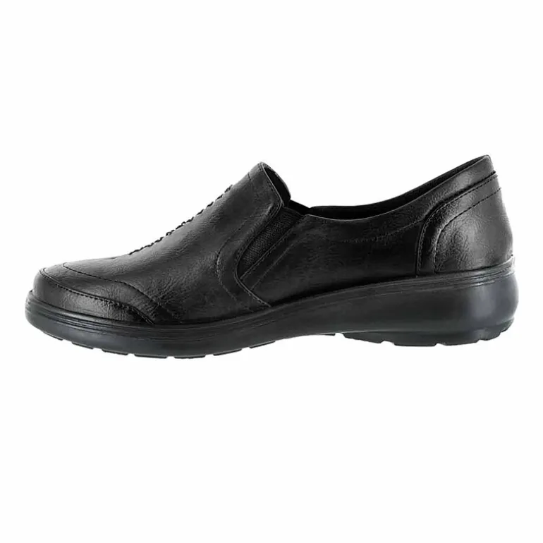 Easy Street Ultimate Womens Round Slip-On Shoe