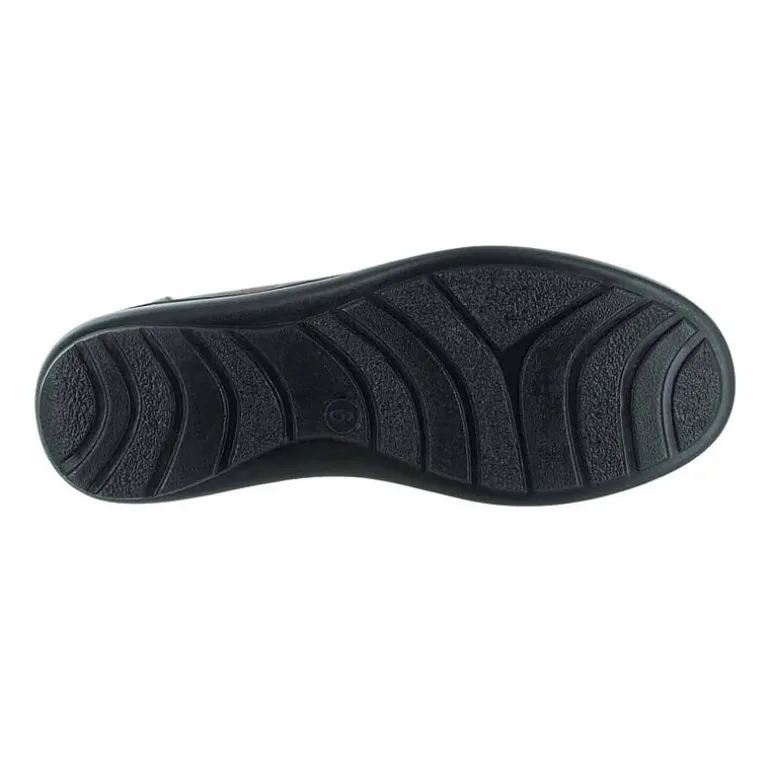 Easy Street Ultimate Womens Round Slip-On Shoe