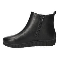 Easy Street Womens Wyatt Flat Heel Booties