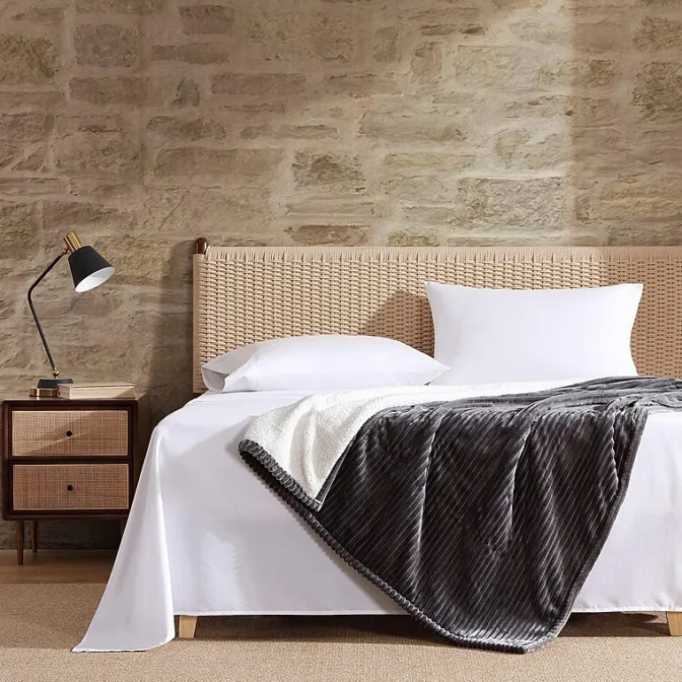 Eddie Bauer Mountain Valley Washable Throw