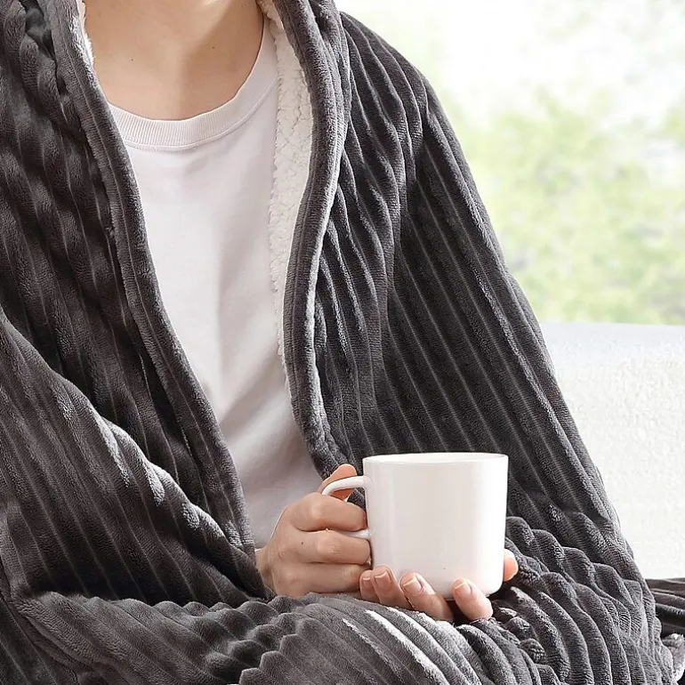 Eddie Bauer Mountain Valley Washable Throw