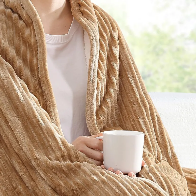 Eddie Bauer Mountain Valley Washable Throw