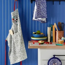Fiesta Skull and Vine Apron