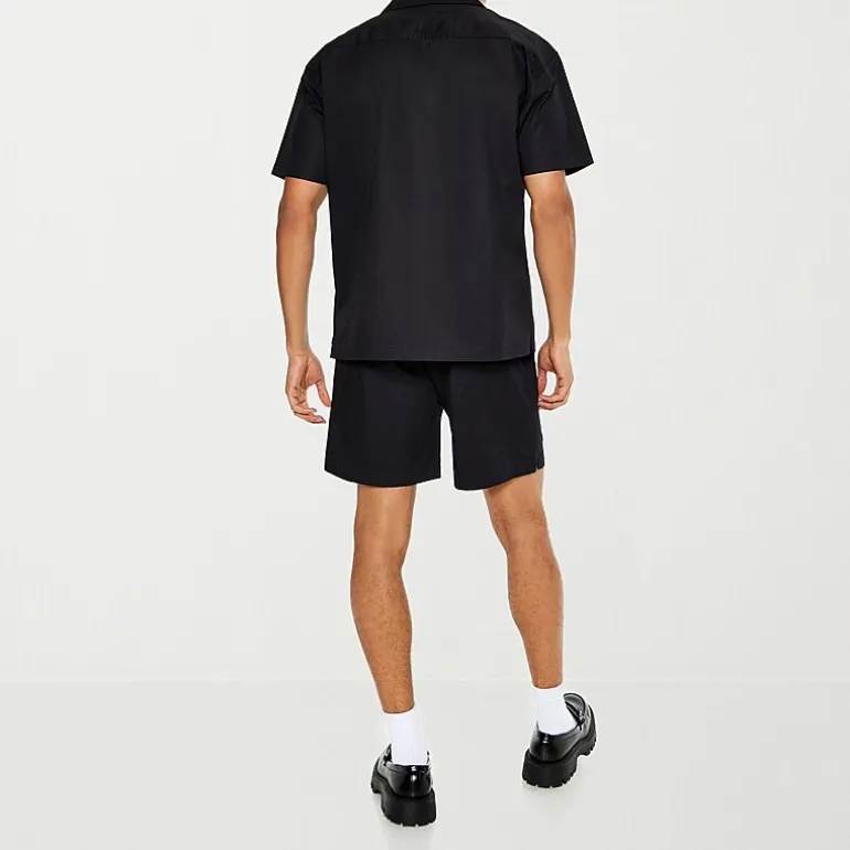 Forever 21 Mens 7" Pull-On Short