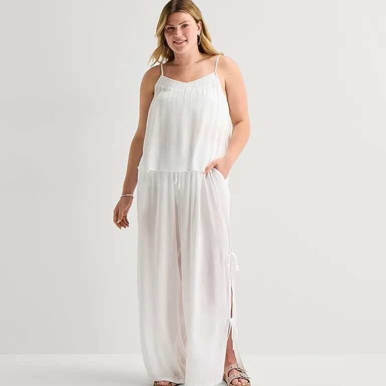 Forever 21 Womens Juniors Plus Scoop Neck Sleeveless Camisole